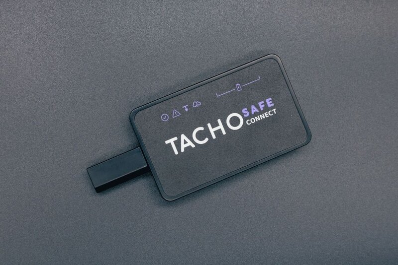 TachoSafe Connect-Cititor wireless pentru tahograf si card sofer